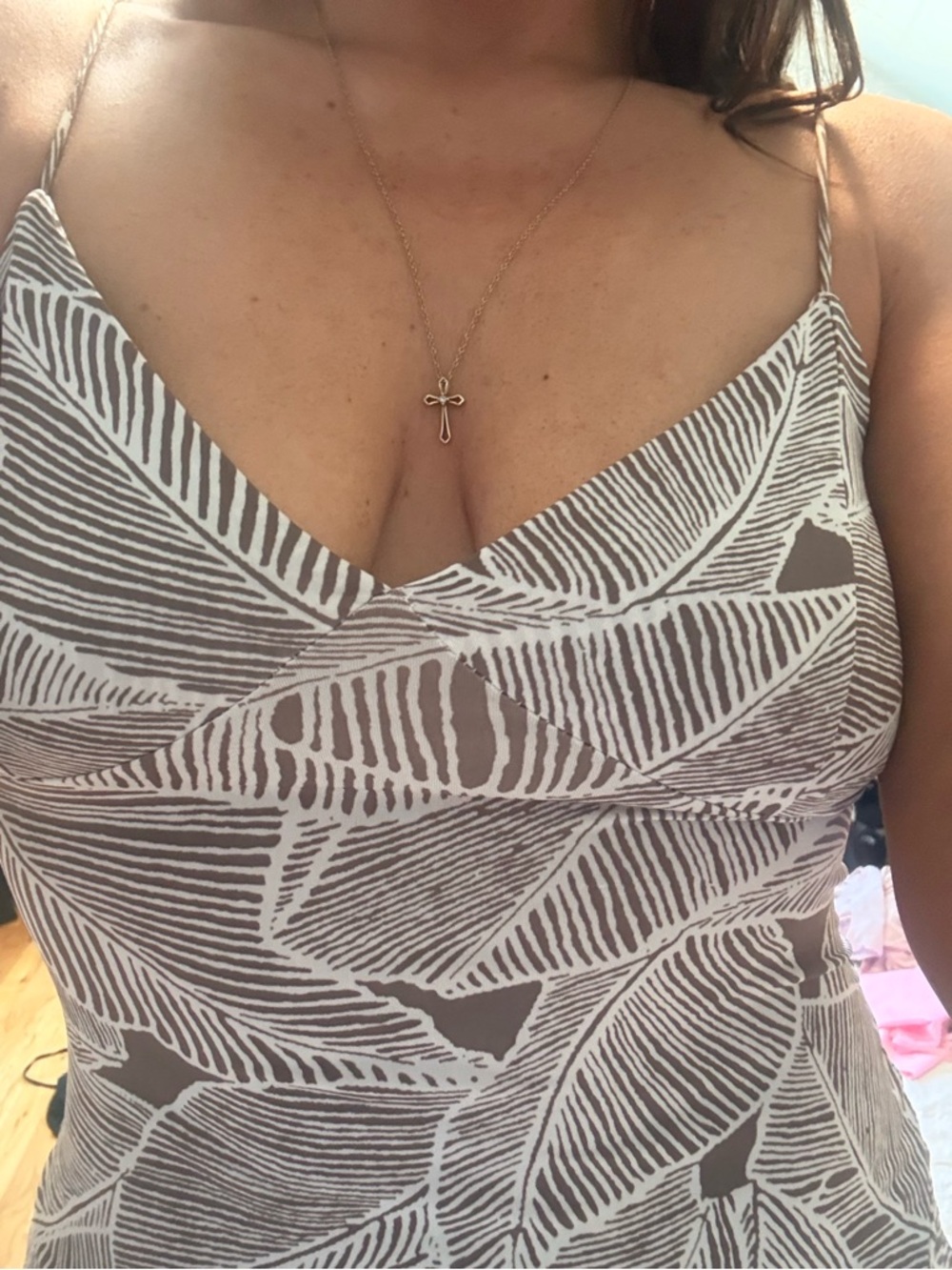 Windsor Taupe & White Strapless Leaf-Print Bodycon Dress - Picture 2 of 9